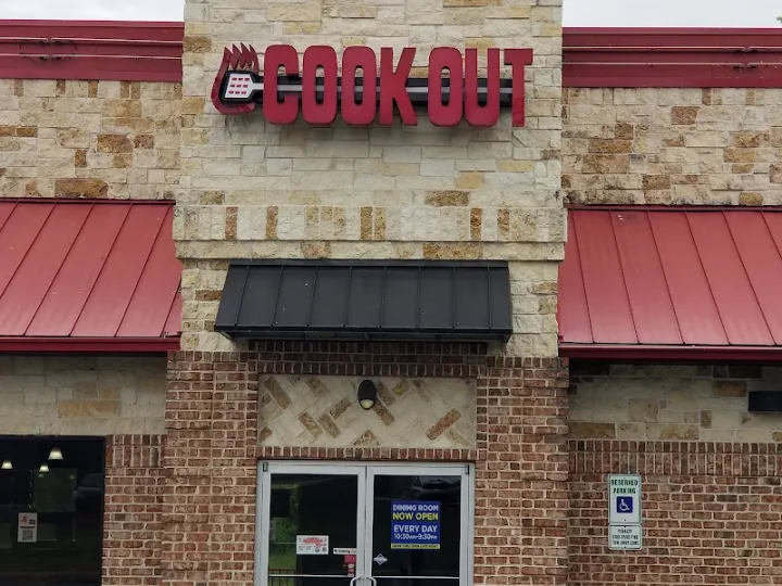 Cookout at 3128 Lee Hwy, Bristol, VA